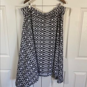 John Paul Richard - Black and White handkerchief hem skirt